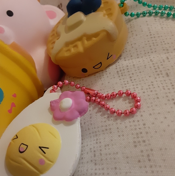 Smooshy mushy and 2 besties breakfast edition - Picture 2 of 2